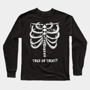 trick or treat Long Sleeve T-Shirt